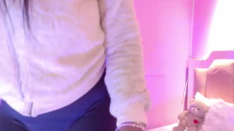 L O V E  online show from March 2026 11:47:01 AM