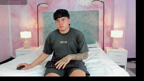 loverebels_ online show from November 2025 12:16:01 PM