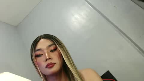 Snapshot of lovers_moon22 chatting on October 2025 01:11:01 PM lovers moon22 online show from October 2025 01:11:01 PM