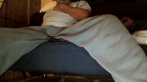 Snapshot of lovesex6565 chatting on October 2025 10:44:01 AM just here to have fun and cum online show from October 2025 10:44:01 AM