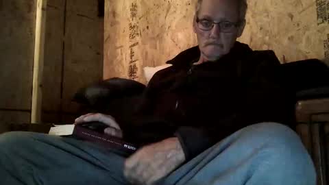 Snapshot of lovesex6565 chatting on November 2025 10:17:01 AM just here to have fun and cum online show from November 2025 10:17:01 AM