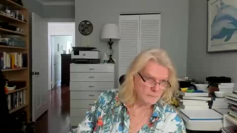 Michael online show from April 2026 06:19:02 PM