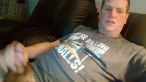 lovetocum37 online show from March 2026 02:38:02 AM