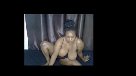 loveytiana online show from December 2025 01:22:02 AM