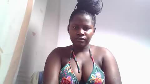 Snapshot of lovie_paula chatting on September 2025 03:06:02 PM lovie_paula online show from September 2025 03:06:02 PM