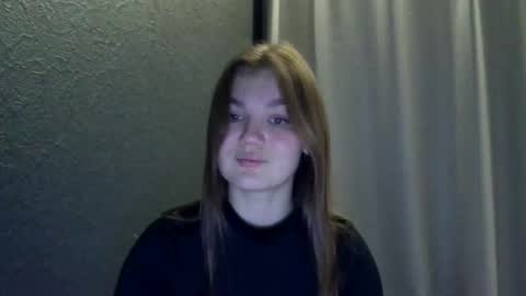 loviesimone online show from October 2025 09:48:01 PM