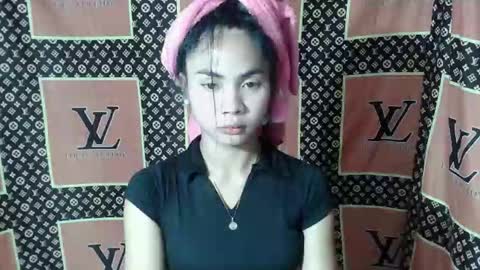 loving_rhean online show from January 2026 11:03:02 AM