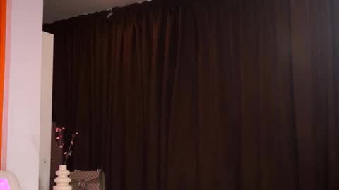 Nora online show from March 2026 04:20:01 AM