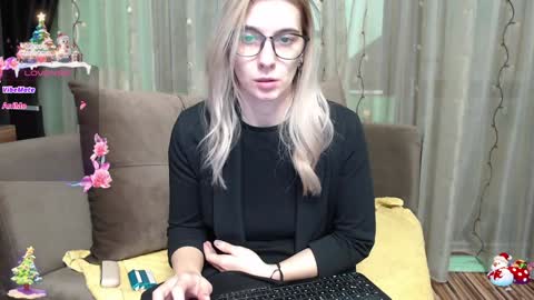 Antonia online show from December 2024 06:53:02 AM