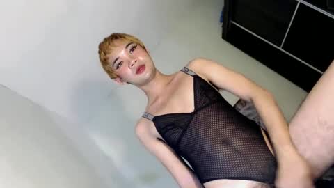 Lovingmonaru969 online show from December 2024 06:41:01 AM