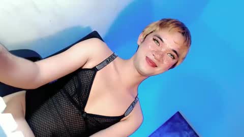 Lovingmonaru969 online show from December 2024 05:31:01 PM