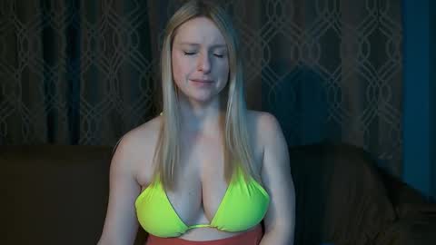 Summer online show from April 2026 01:58:01 AM