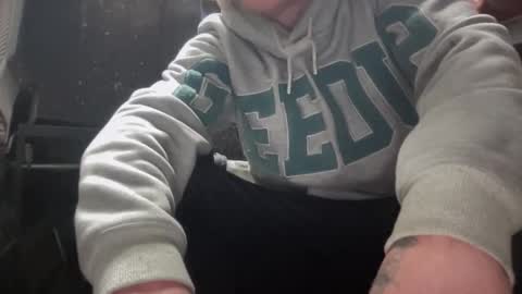 lowkey42011 online show from September 2025 12:10:02 PM