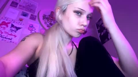 Princess  online show from December 2024 10:55:01 PM