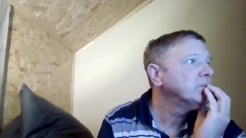 lu485947452685193669 online show from April 2026 07:51:01 PM