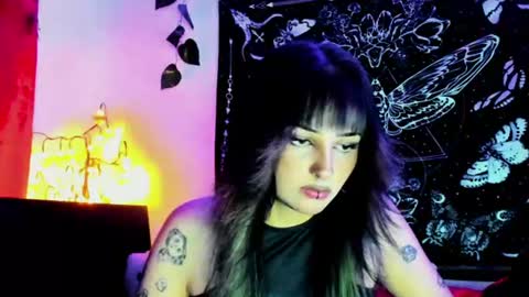 Snapshot of luaar_moon chatting on July 2026 12:28:01 AM Jenn online show from July 2026 12:28:01 AM