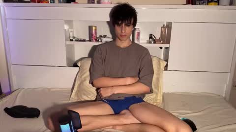 luan online show from September 2025 03:32:01 AM