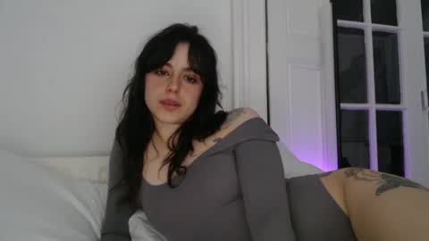 luana online show from February 2026 10:21:01 PM