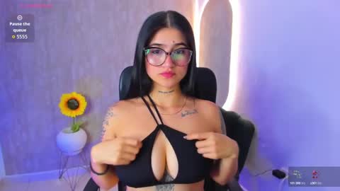 Snapshot of luanabonasx chatting on October 2025 12:03:01 PM Luana online show from October 2025 12:03:01 PM