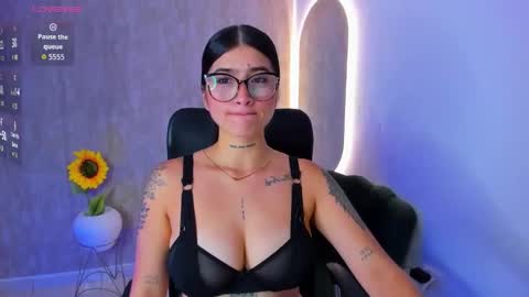Snapshot of luanabonasx chatting on October 2025 12:05:01 PM Luana online show from October 2025 12:05:01 PM