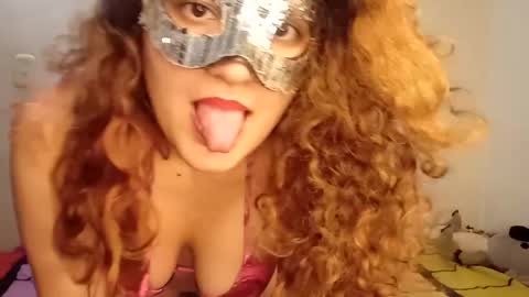 luanapowerful online show from September 2025 09:09:01 AM