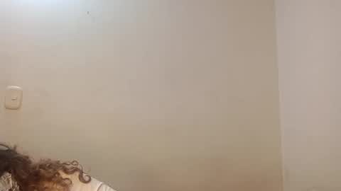 luanaypeter online show from September 2025 03:39:01 PM