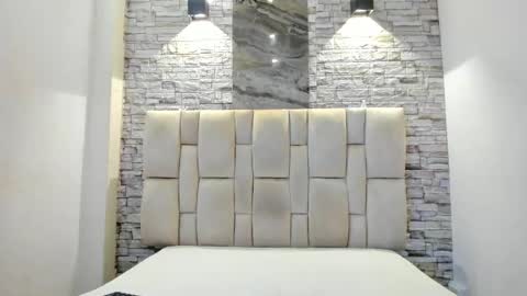 Luca online show from February 2026 07:37:02 PM