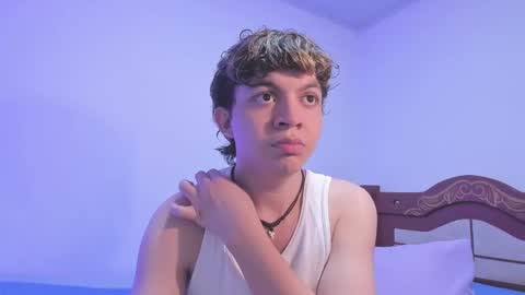 Lukas online show from December 2024 07:09:02 PM