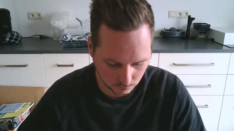 Lucas online show from September 2025 01:13:01 PM