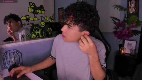 lucascarterr online show from October 2025 04:02:01 AM