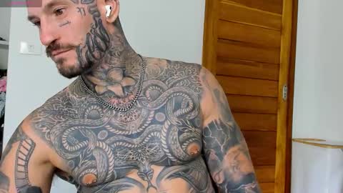 lucasexclusive online show from October 2025 06:34:01 AM