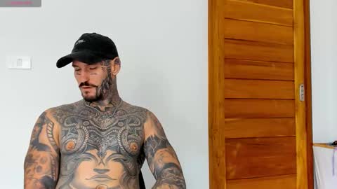 lucasexclusive online show from October 2025 06:50:02 AM