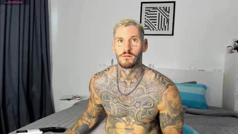 lucasexclusive online show from November 2025 08:26:01 AM