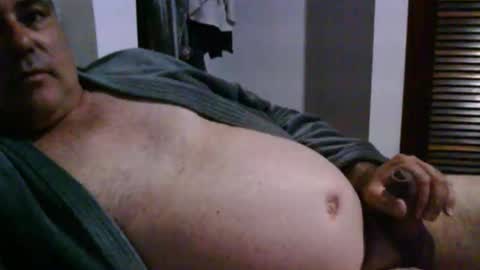 lucas online show from October 2025 10:01:01 PM