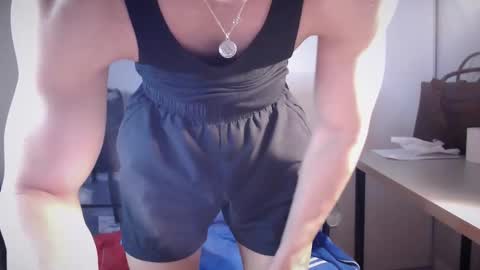 LucasKodak online show from April 2026 06:13:01 AM