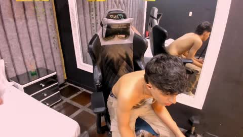 Lucasopry online show from April 2026 12:05:02 PM