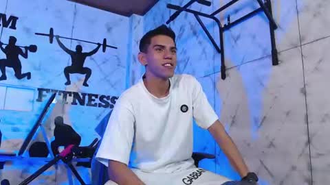 Snapshot of lucca_moreti chatting on July 2026 04:19:01 AM Lucca Moreti online show from July 2026 04:19:01 AM