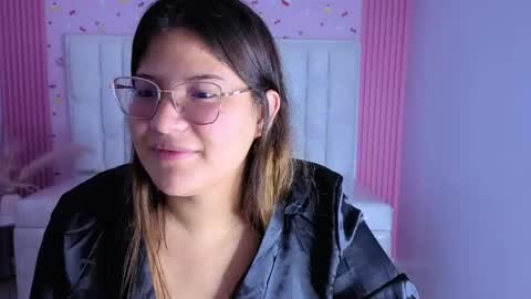 Lucero  online show from April 2026 03:11:01 AM