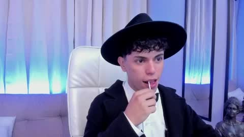 Lucho online show from April 2026 03:39:01 AM