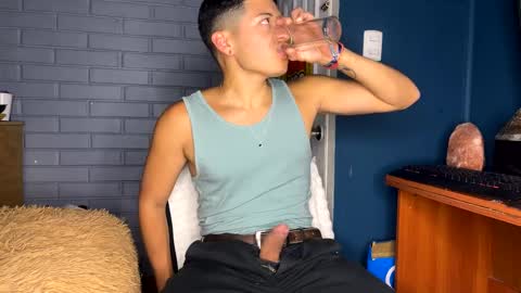 Felipe online show from December 2024 02:30:01 AM