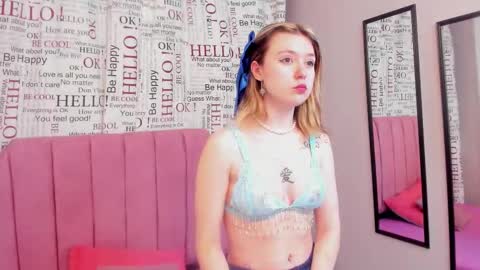 lucia_copper online show from October 2025 11:44:02 AM