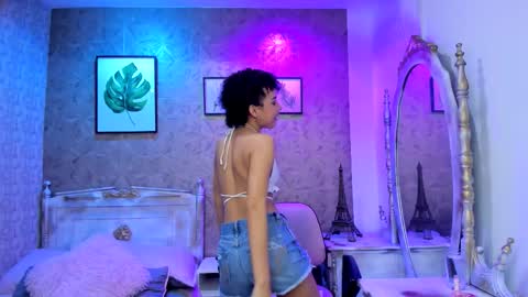 Lucla online show from October 2025 07:49:01 PM