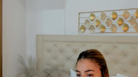 lucia_lorenz online show from October 2025 11:22:01 AM