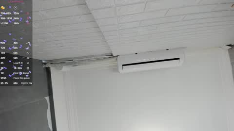 L U C I A online show from March 2026 12:52:02 PM