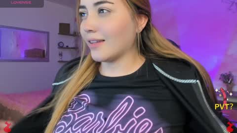 lucia star  online show from February 2025 02:58:01 AM