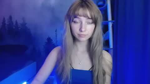 Lucy online show from December 2024 08:25:02 PM