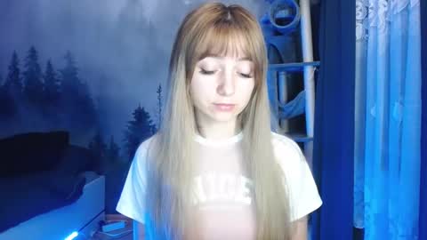 Lucy online show from December 2024 10:13:01 PM