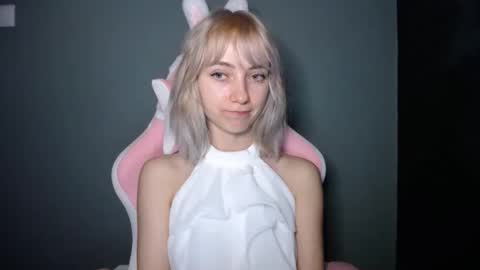 Lucy online show from March 2026 09:40:01 PM