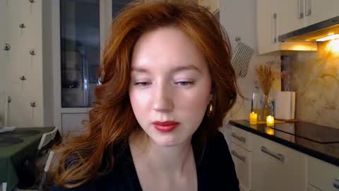 Snapshot of luciacoy chatting on February 2025 04:14:01 PM Lucia online show from February 2025 04:14:01 PM