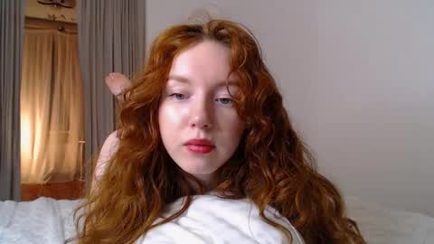 Snapshot of luciacoy chatting on February 2025 05:15:01 PM Lucia online show from February 2025 05:15:01 PM